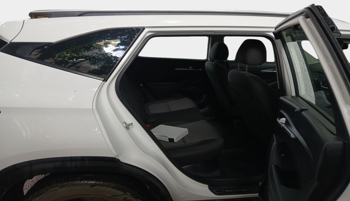 2021 KIA SELTOS HTK PLUS 1.5, Petrol, Manual, 33,767 km, interior