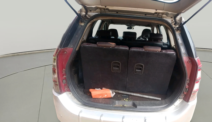 2012 Mahindra XUV500 W4, Diesel, Manual, 1,09,807 km, exterior