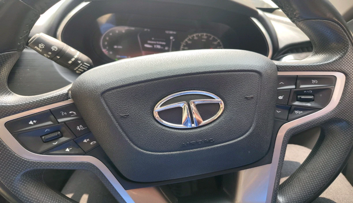 2022 Tata Safari XZ PLUS 6 S, Diesel, Manual, 20,898 km, interior