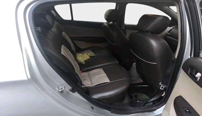 2012 Hyundai i20 SPORTZ 1.2, Petrol, Manual, 47,927 km, interior