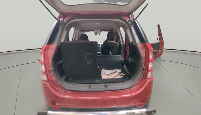 2012 Mahindra XUV500 W6, Diesel, Manual, 1,08,070 km, exterior