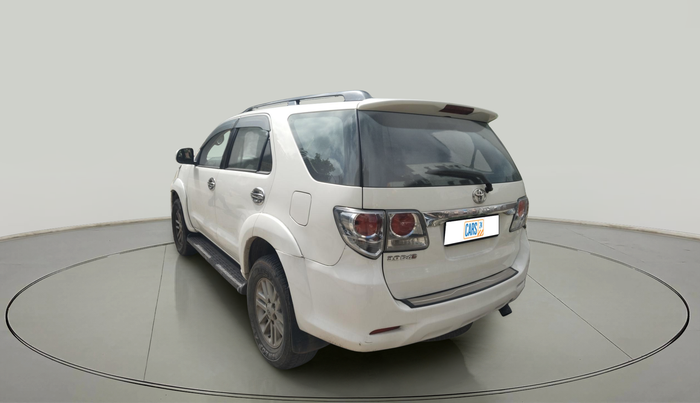 2013 Toyota Fortuner 3.0 4X2 AT, Diesel, Automatic, 1,31,692 km, exterior
