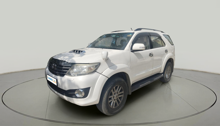 2013 Toyota Fortuner 3.0 4X2 AT, Diesel, Automatic, 1,31,692 km, exterior