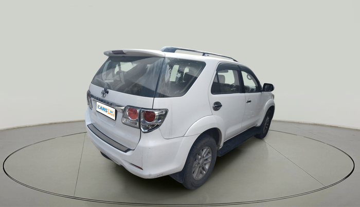 2013 Toyota Fortuner 3.0 4X2 AT, Diesel, Automatic, 1,31,692 km, exterior