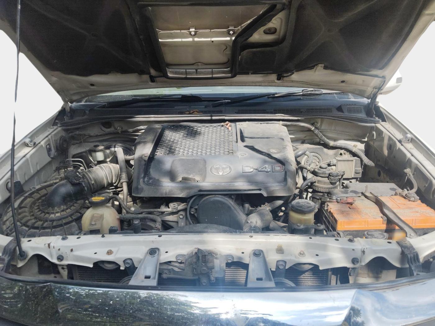 2013 Toyota Fortuner 3.0 4X2 AT, Diesel, Automatic, 1,31,692 km, exterior