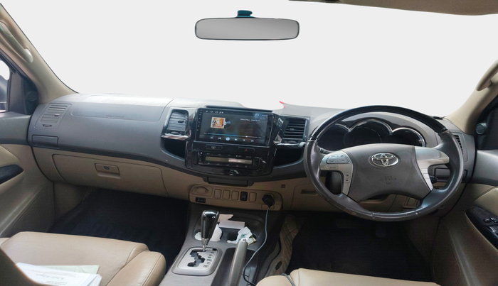 2013 Toyota Fortuner 3.0 4X2 AT, Diesel, Automatic, 1,31,692 km, interior