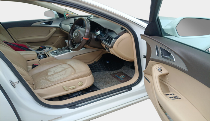 2011 Audi A6 2.0 TDI, Diesel, Automatic, 1,36,286 km, interior