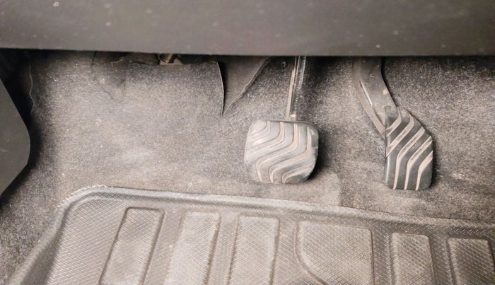 2021 Renault Kwid RXT 1.0 AMT (O), Petrol, Automatic, 27,903 km, interior