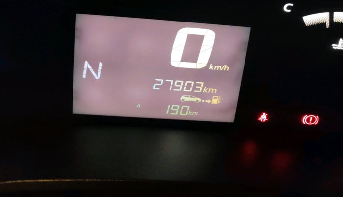 2021 Renault Kwid RXT 1.0 AMT (O), Petrol, Automatic, 27,903 km, interior