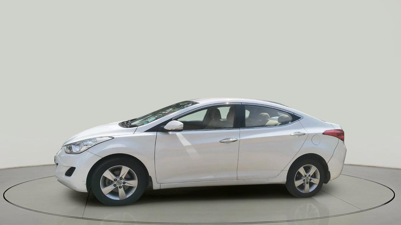 2013 Hyundai New Elantra 1.6 CRDI, Diesel, Manual, 1,17,519 km, exterior