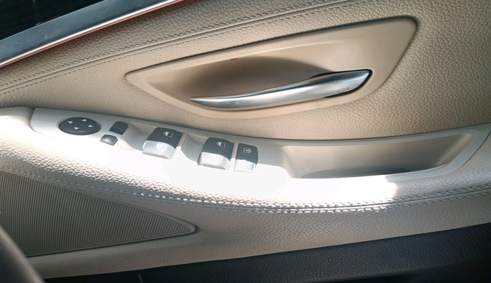 2013 BMW 5 Series 520D 2.0, Diesel, Automatic, 1,41,188 km, interior