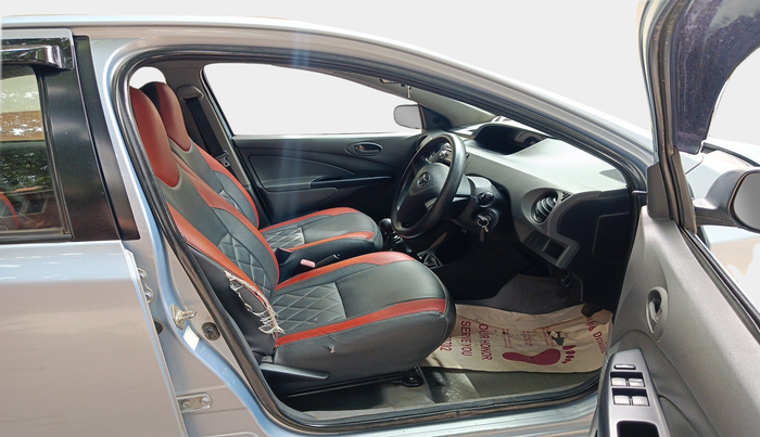 2012 Toyota Etios Liva GD, Diesel, Manual, 60,098 km, interior