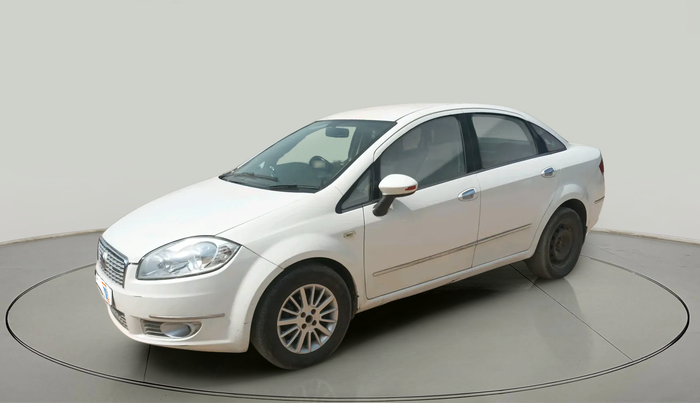 2010 Fiat Linea EMOTION 1.3, Diesel, Manual, 1,39,001 km, exterior