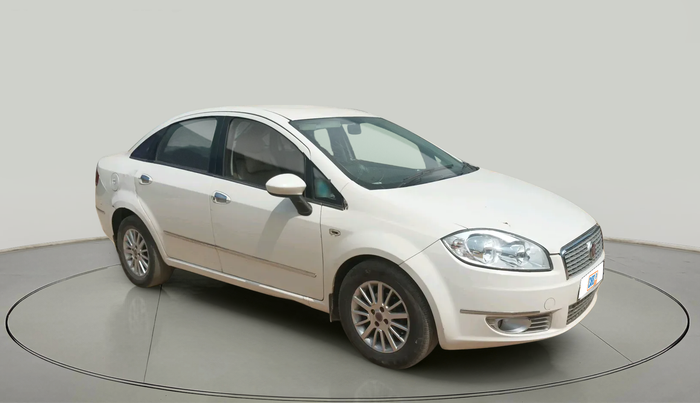 2010 Fiat Linea EMOTION 1.3, Diesel, Manual, 1,39,001 km, exterior