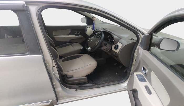 2015 Renault Lodgy 110 PS RXZ 7 STR, Diesel, Manual, 83,485 km, interior