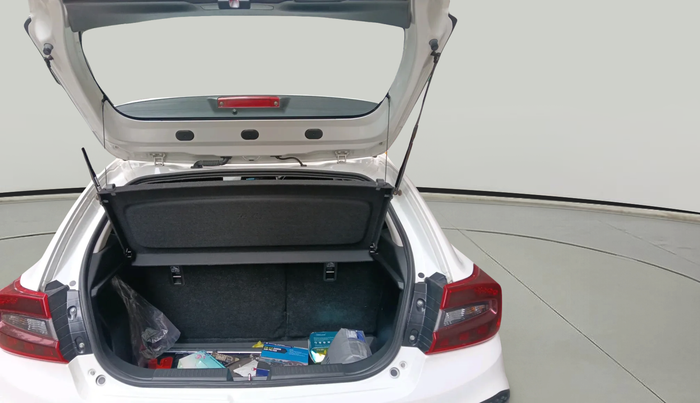 2023 Maruti Baleno ZETA 1.2 AGS, Petrol, Automatic, 5,897 km, exterior