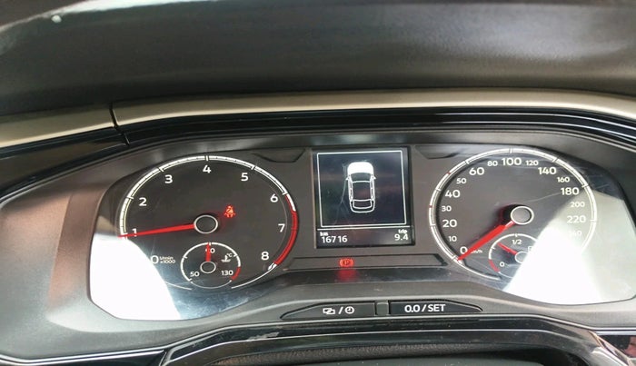 2023 Volkswagen VIRTUS HIGHLINE TSI 1.0 MT, Petrol, Manual, 16,716 km, interior