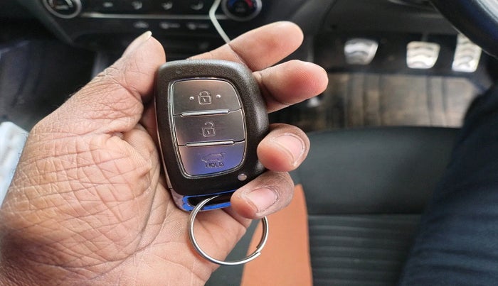 2016 Hyundai i20 Active 1.2 SX, Petrol, Manual, 48,540 km, interior