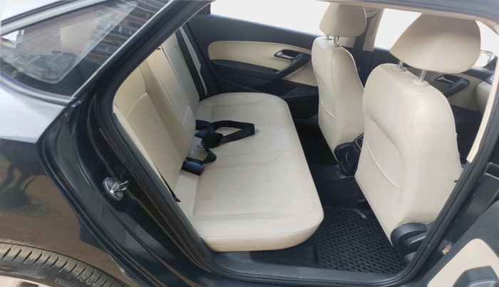 2017 Skoda Rapid STYLE 1.5 TDI AT, Diesel, Automatic, 1,39,339 km, interior