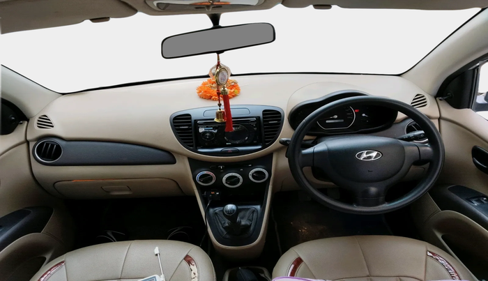 2010 Hyundai i10 ERA 1.1, Petrol, Manual, 76,140 km, interior