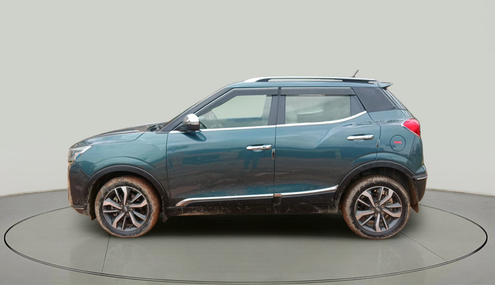 2019 Mahindra XUV300 W8 (O) 1.5 DIESEL, Diesel, Manual, 87,032 km, exterior