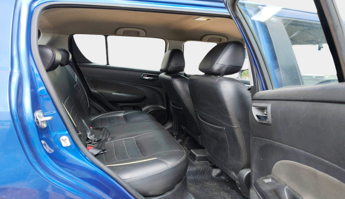 2014 Maruti Swift VXI, Petrol, Manual, 1,04,642 km, interior