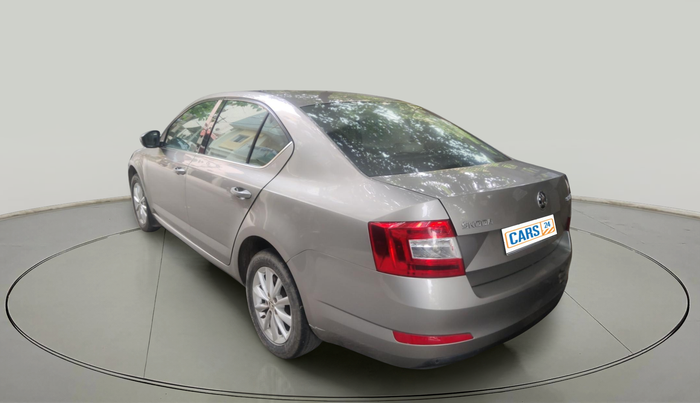 2016 Skoda Octavia 2.0 TDI CR STYLE PLUS AT, Diesel, Automatic, 1,60,403 km, exterior