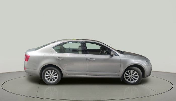 2016 Skoda Octavia 2.0 TDI CR STYLE PLUS AT, Diesel, Automatic, 1,60,403 km, exterior