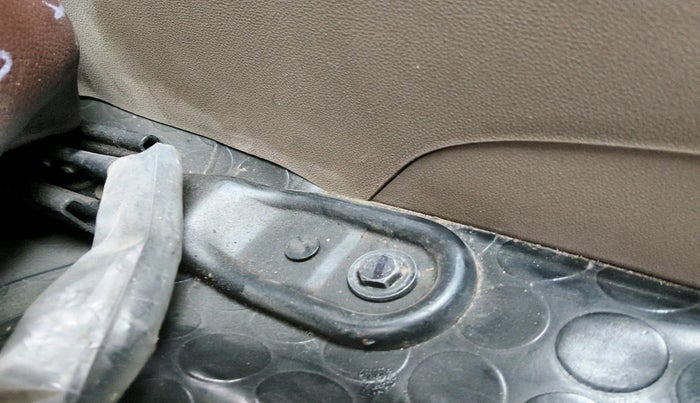 2013 Chevrolet Sail UVA 1.2 BASE, Petrol, Manual, 1,07,331 km, interior