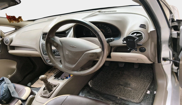 2013 Chevrolet Sail UVA 1.2 BASE, Petrol, Manual, 1,07,331 km, interior