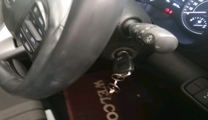 2022 Hyundai VENUE SX 1.0 TURBO IMT, Petrol, Manual, 22,512 km, interior