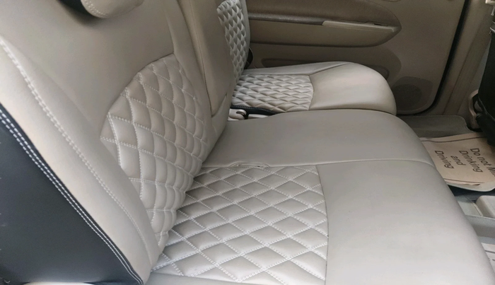 2014 Maruti Ertiga ZDI, Diesel, Manual, 1,10,123 km, interior