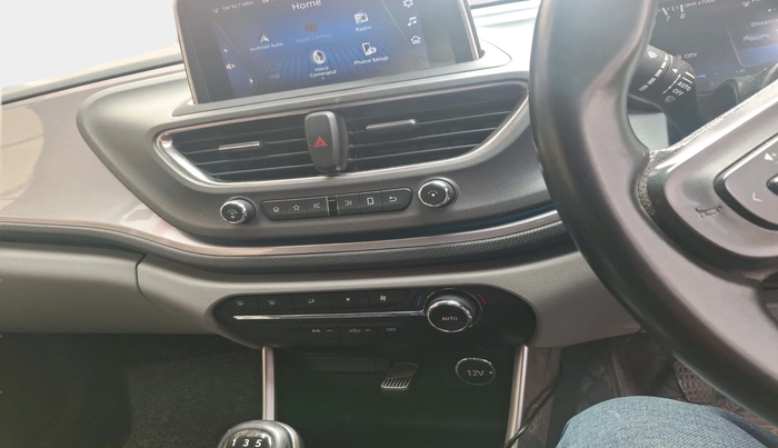 2020 Tata ALTROZ XZ PETROL, Petrol, Manual, 46,789 km, interior