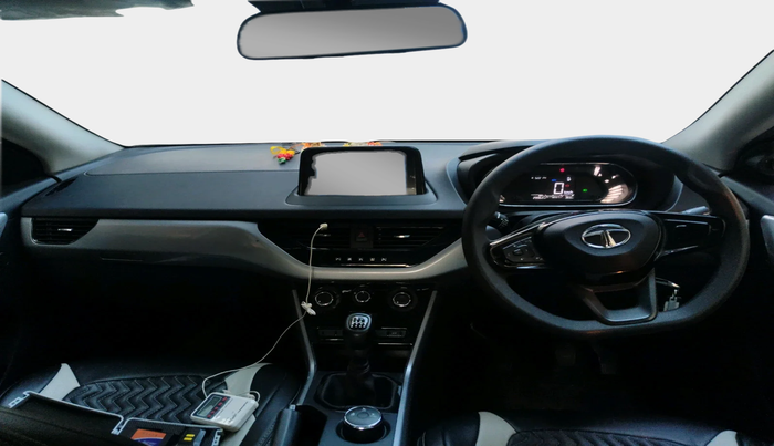 2022 Tata NEXON XM PLUS SUNROOF PETROL, Petrol, Manual, 29,962 km, interior