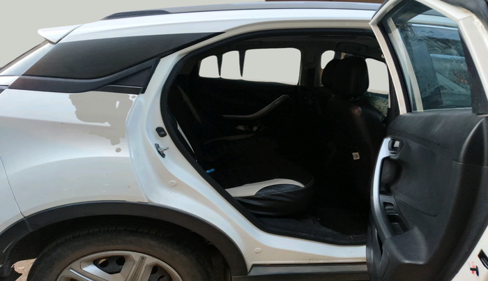 2022 Tata NEXON XM PLUS SUNROOF PETROL, Petrol, Manual, 29,962 km, interior