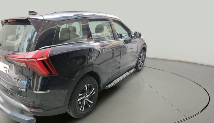 2022 Mahindra XUV700 AX 3 D MT 7 STR, Diesel, Manual, 36,362 km, exterior