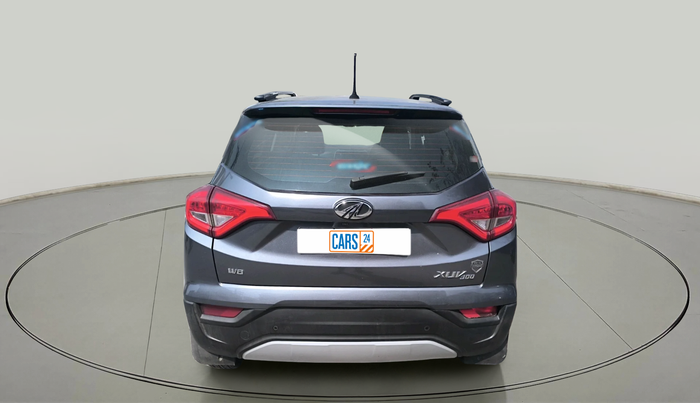 2022 Mahindra XUV300 W8 1.5 DIESEL, Diesel, Manual, 88,457 km, exterior