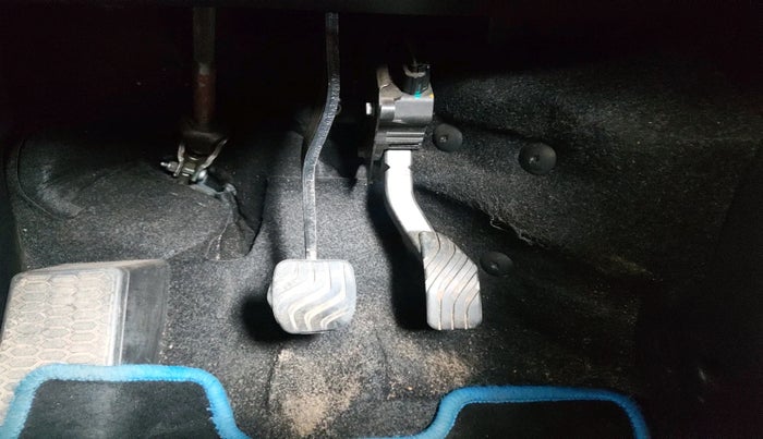 2022 Renault Kiger RXT (O) AMT, Petrol, Automatic, 26,285 km, interior