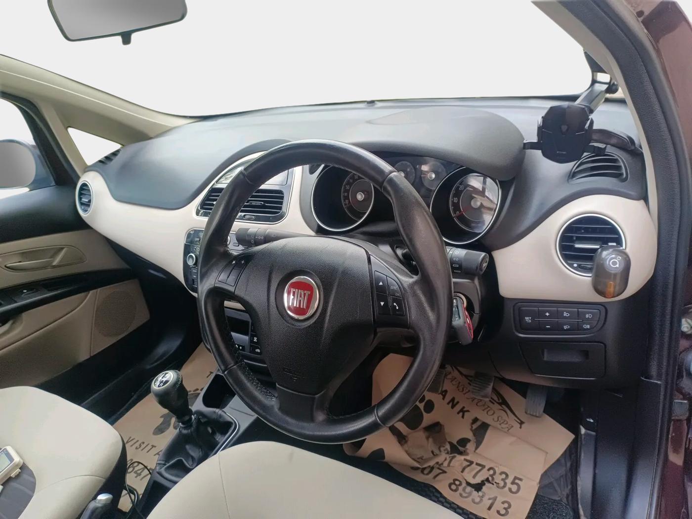 2016 Fiat URBAN CROSS 1.4 T-JET EMOTION, Petrol, Manual, 39,621 km, interior