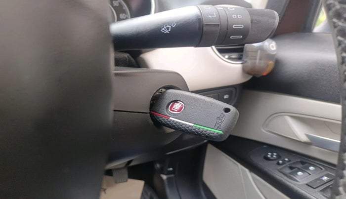 2016 Fiat URBAN CROSS 1.4 T-JET EMOTION, Petrol, Manual, 39,621 km, interior