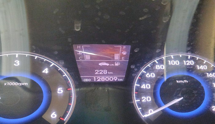 2013 Hyundai Verna FLUIDIC 1.6 CRDI SX, Diesel, Manual, 1,28,009 km, interior