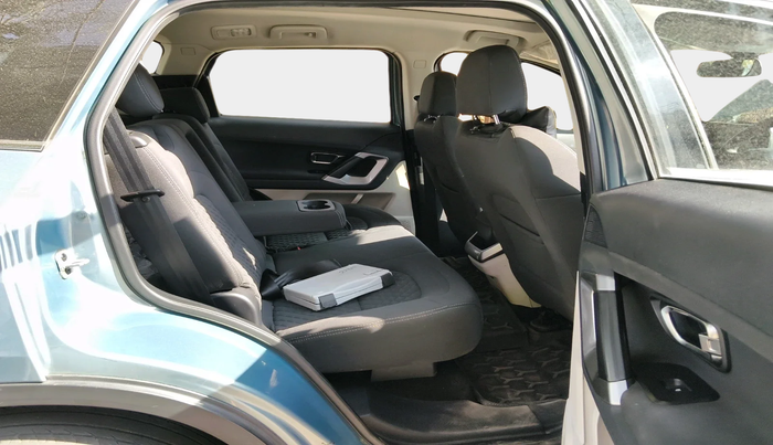 2022 Tata Safari XT PLUS, Diesel, Manual, 47,257 km, interior