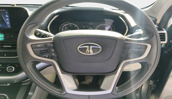 2022 Tata Safari XT PLUS, Diesel, Manual, 47,257 km, interior