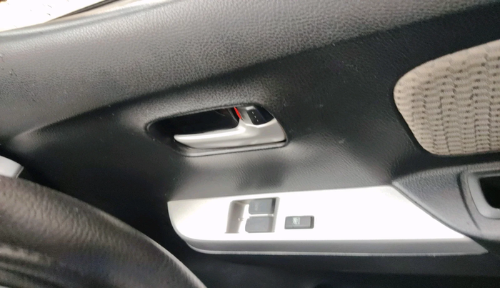 2013 Maruti Wagon R 1.0 LXI, Petrol, Manual, 23,154 km, interior