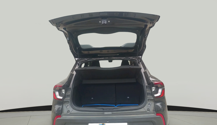 2023 Renault Kiger RXZ AMT, Petrol, Automatic, 24,746 km, exterior