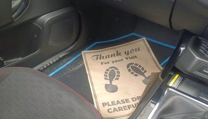 2023 Renault Kiger RXZ AMT, Petrol, Automatic, 24,746 km, interior