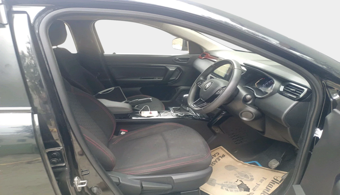 2023 Renault Kiger RXZ AMT, Petrol, Automatic, 24,746 km, interior