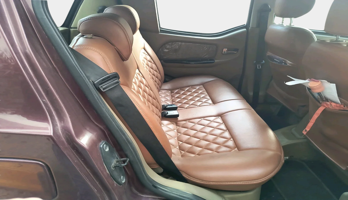 2017 Mahindra E2O T6, Electric, Automatic, 63,942 km, interior