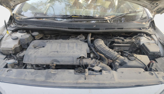 2014 Hyundai Verna FLUIDIC 1.6 CRDI SX AT, Diesel, Automatic, 1,45,000 km, exterior