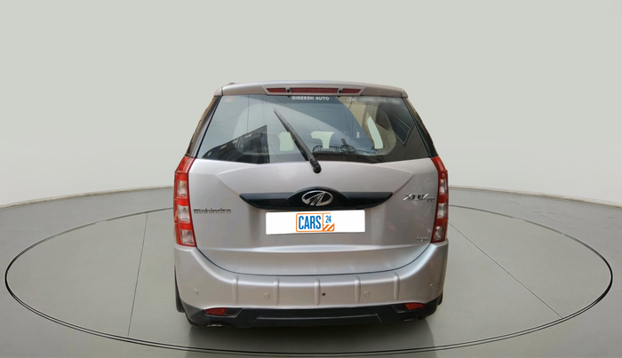 2017 Mahindra XUV500 W6, Diesel, Manual, 75,531 km, exterior